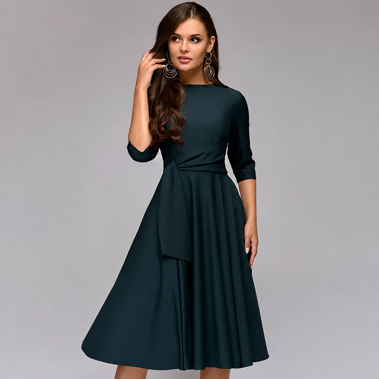 Ivaney - An elegant dress for women