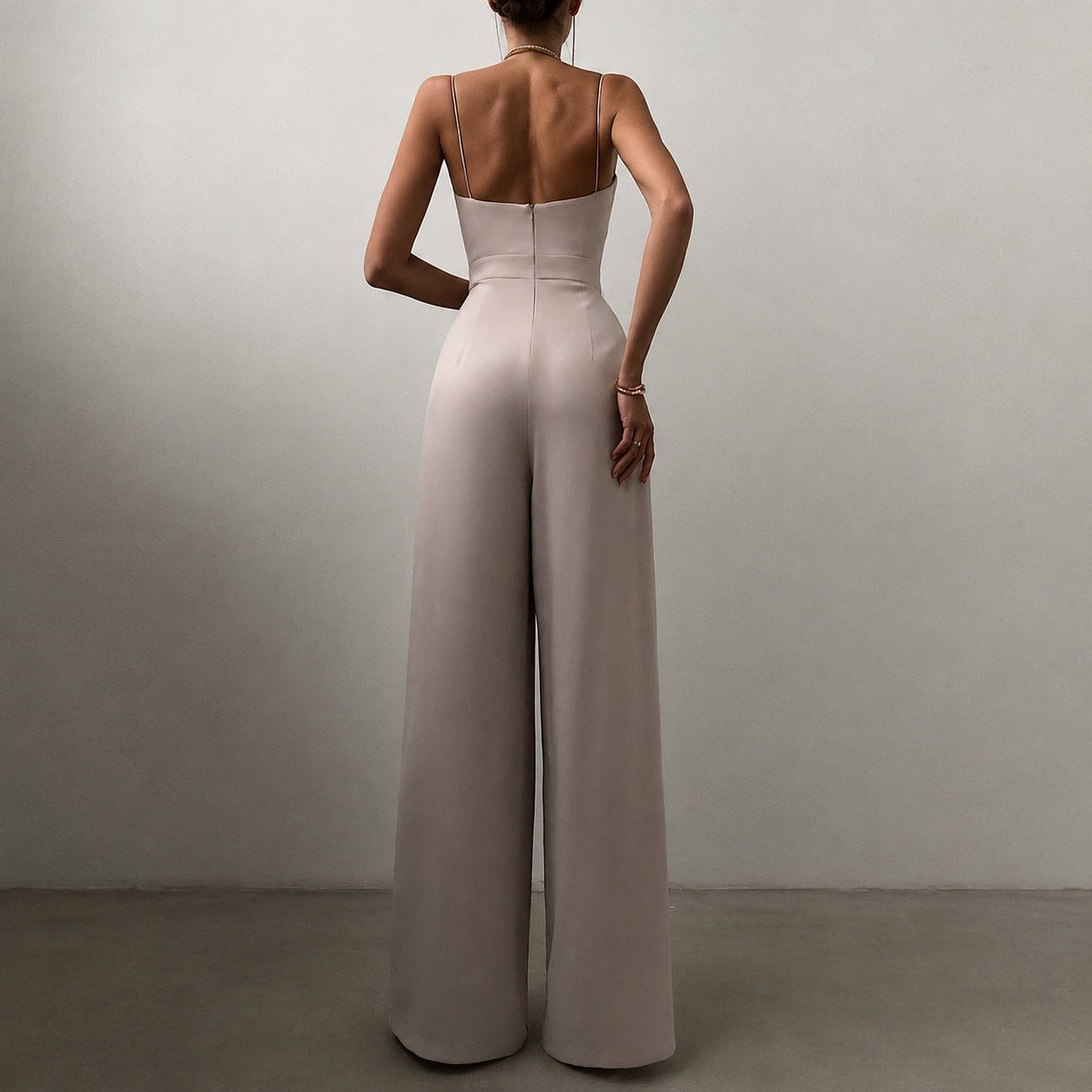 Becca - Stylish high-waisted jumpsuit