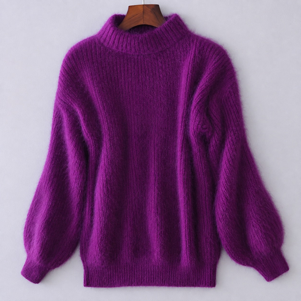 Brenda - Timeless relaxed sweater
