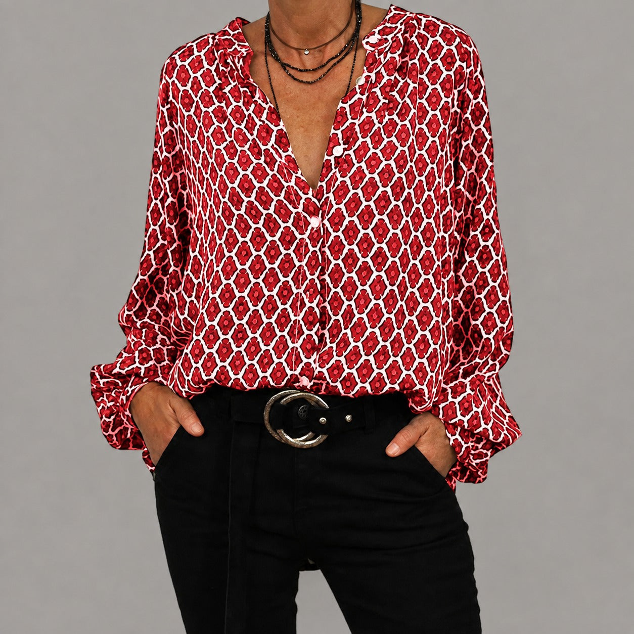Zara - Casual, Loose-Fitting Blouse with V-Neck