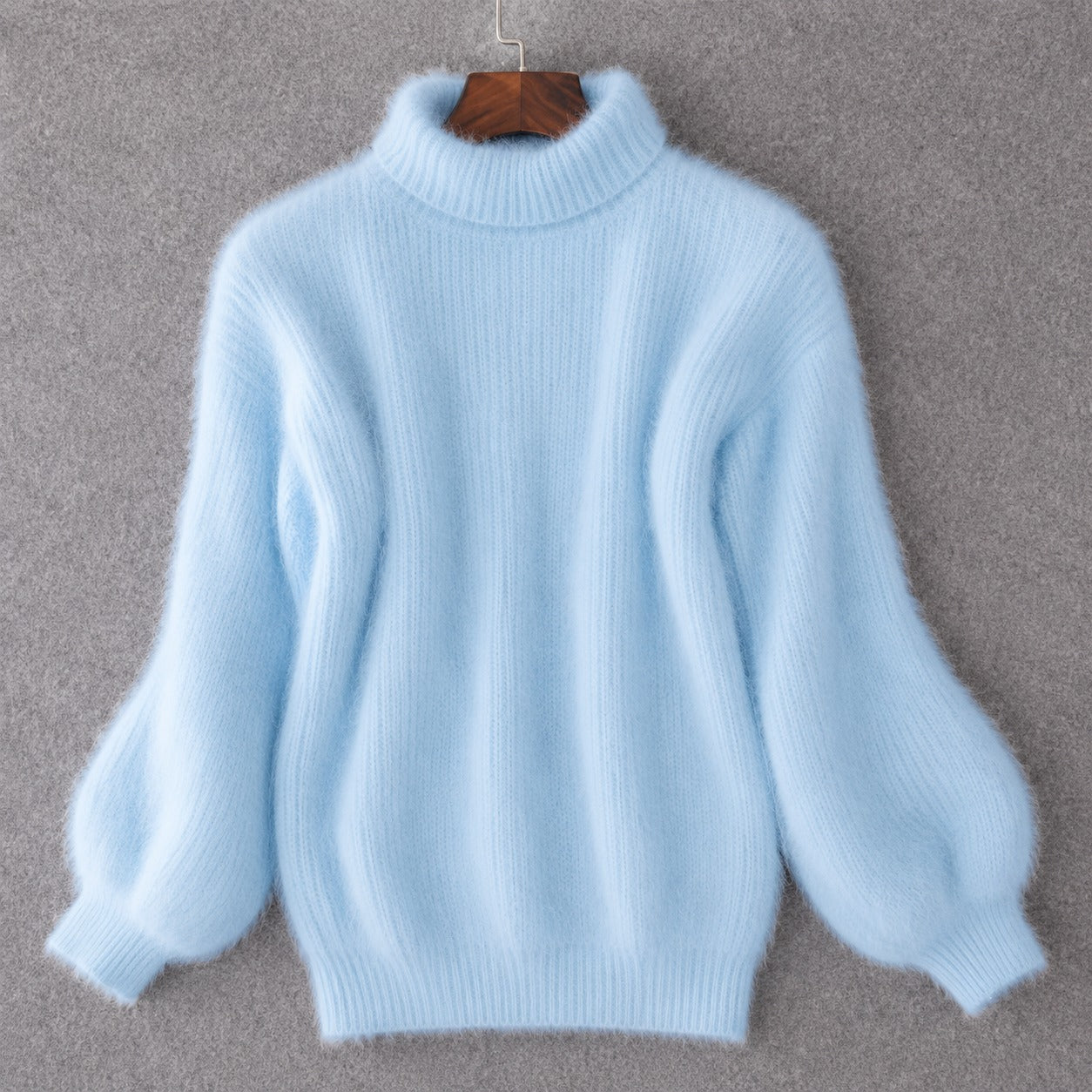 Brenda - Timeless relaxed sweater