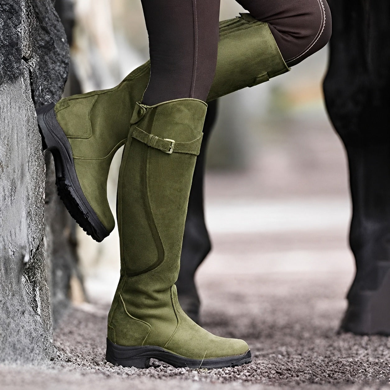 Athena - High retro-style boots
