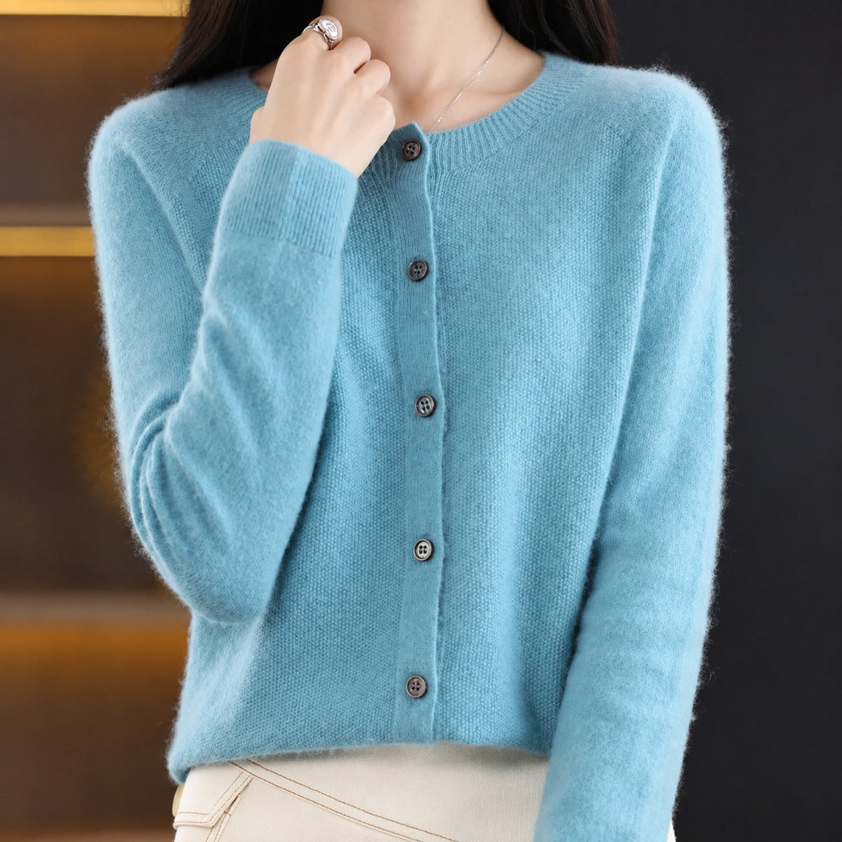 Ina - Elegant Women's Crew Neck Sweater