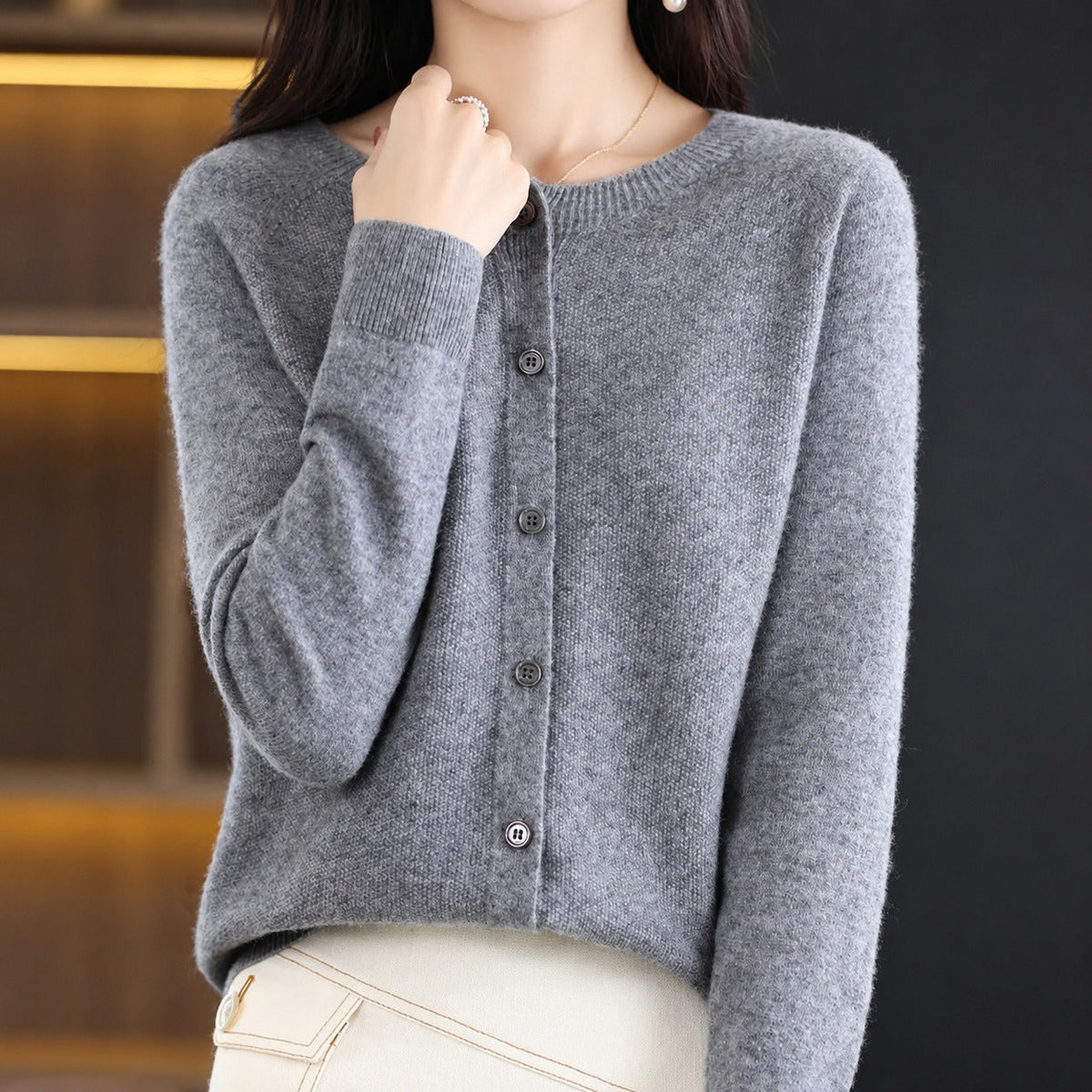 Ina - Elegant Women's Crew Neck Sweater