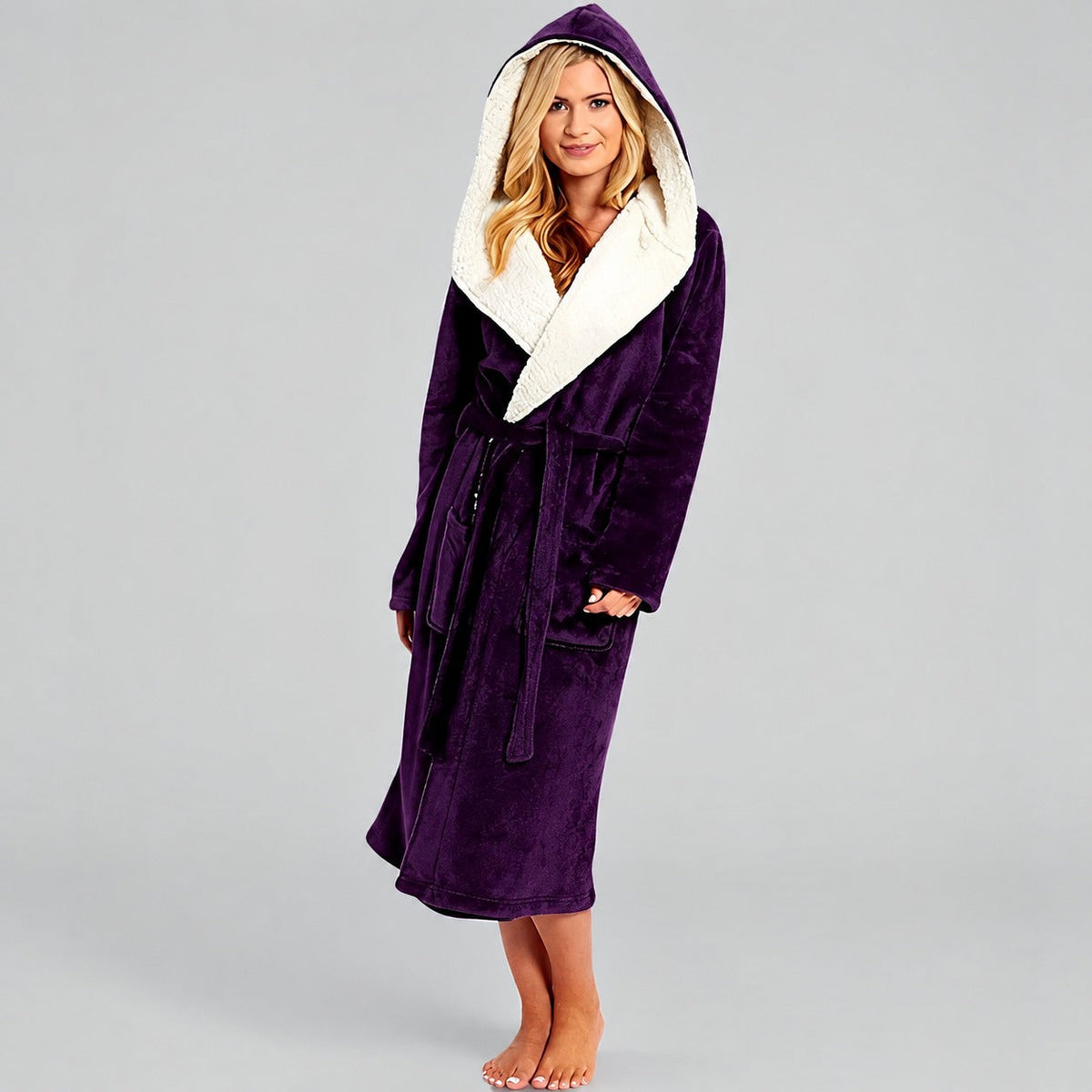 Aleta - Comfortable, long robe for women