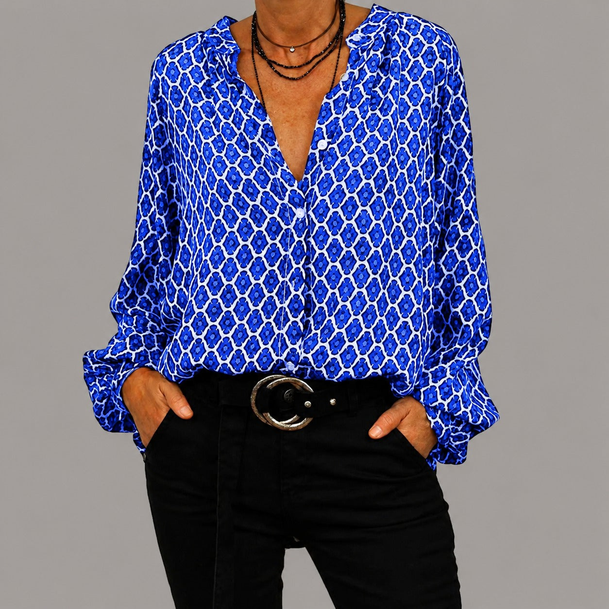 Zara - Casual, Loose-Fitting Blouse with V-Neck