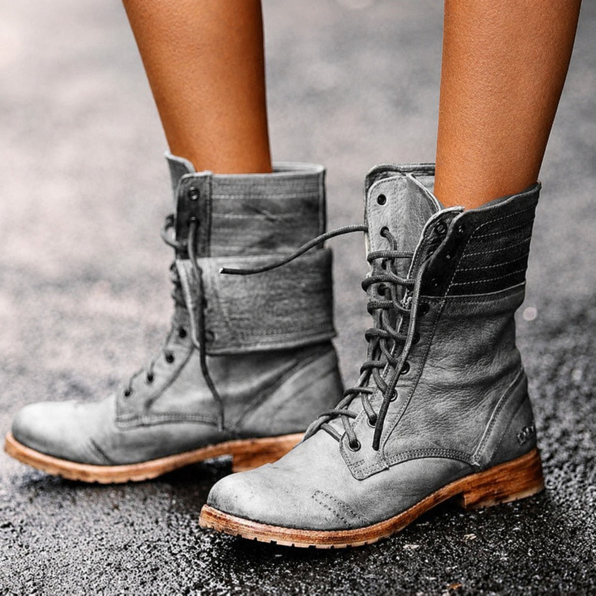 Sabina - Stylish retro boots for women