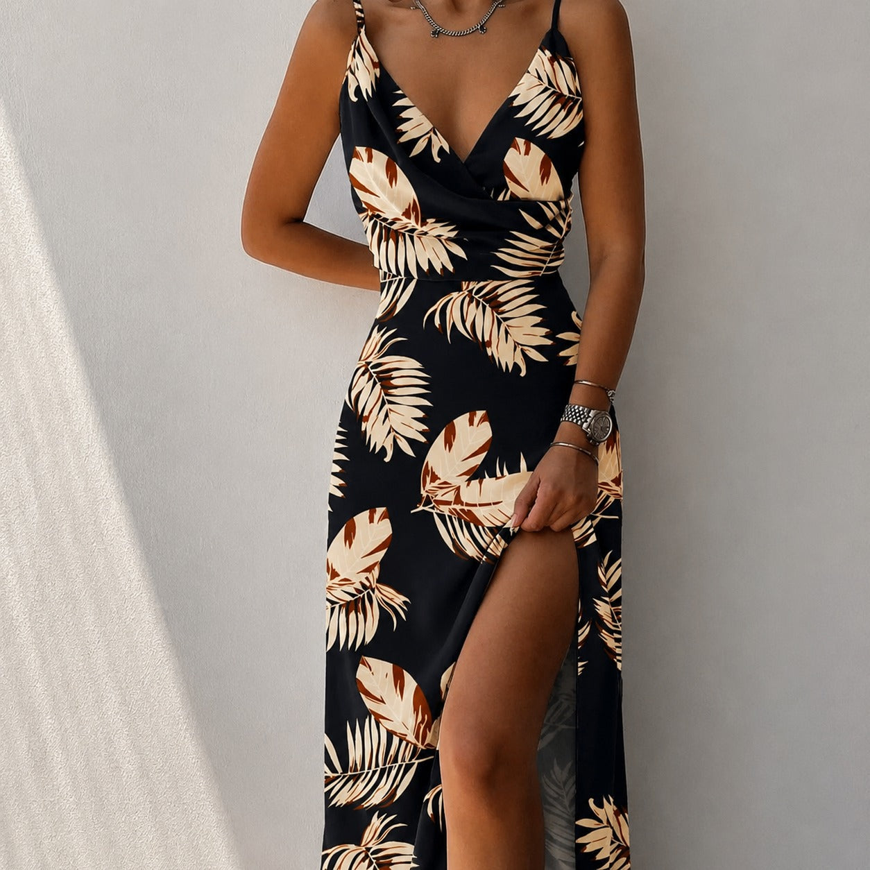 Myrtle - A stylish dress with elegance