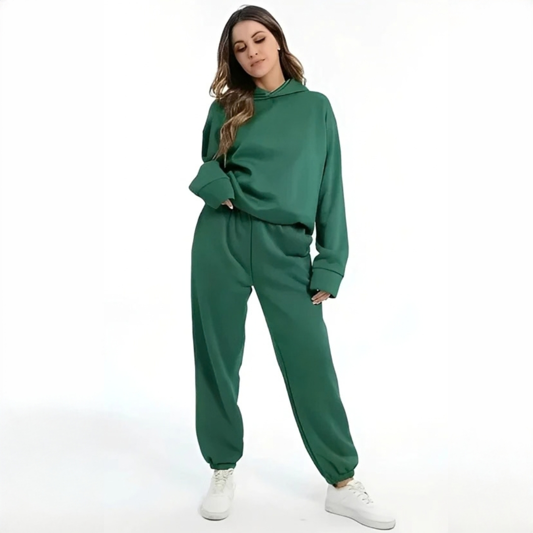 Adelia - Cozy and warm hoodie set