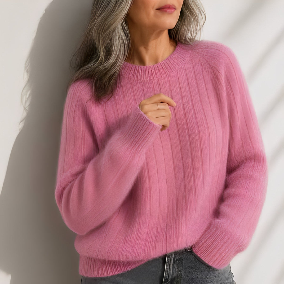 Conie - Elegant and soft sweater