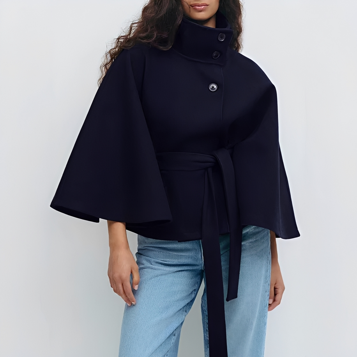 Ginabelle - Elegant and cozy belted jacket