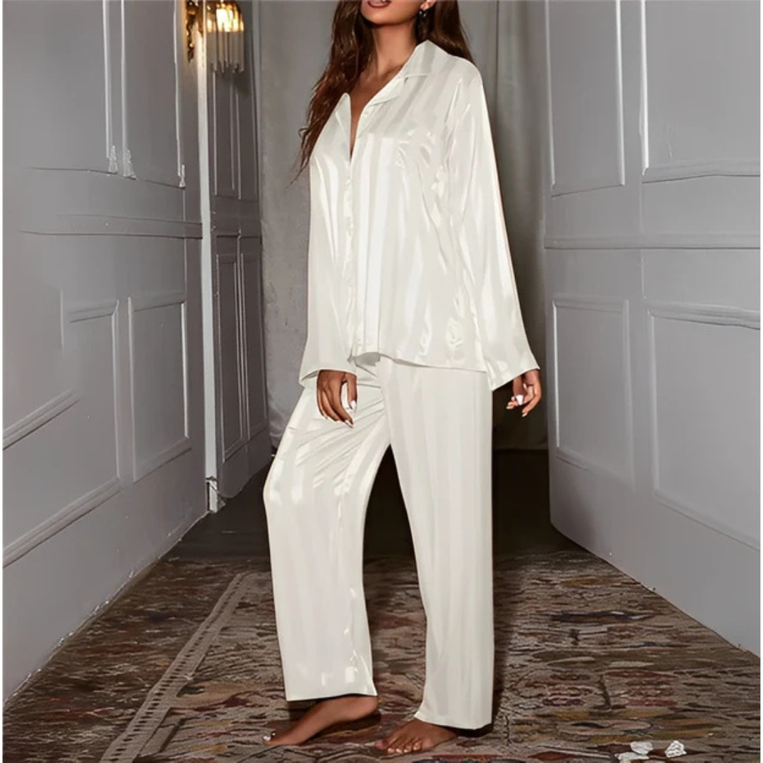 Adelaide - Comfortable and chic pajama set