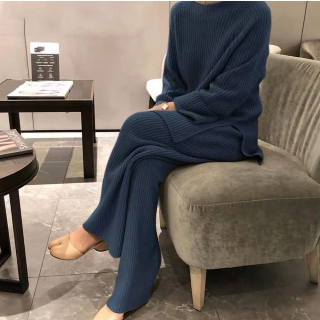 Samantha - Warming and soft pajama set