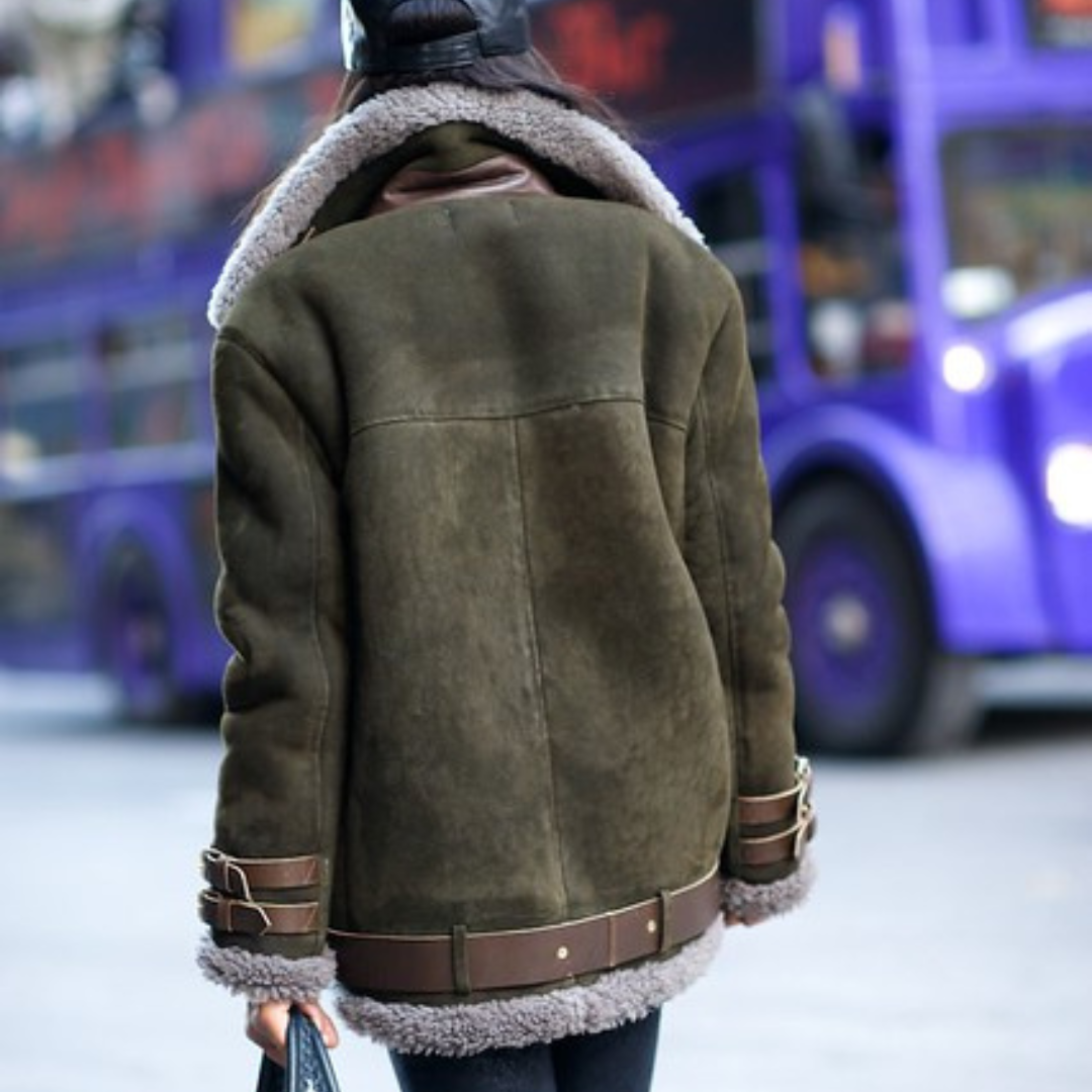 Cassandra - Warm and comfortable jacket