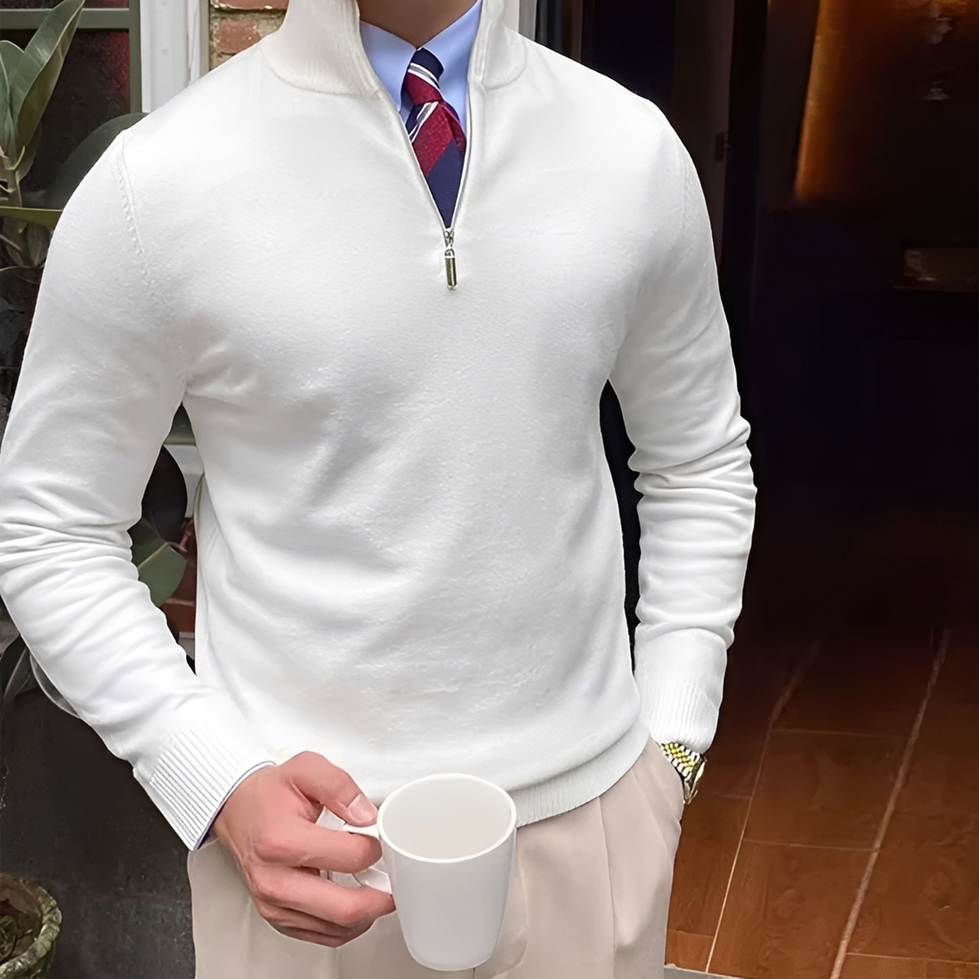 Sean - Warm sweater with half zipper
