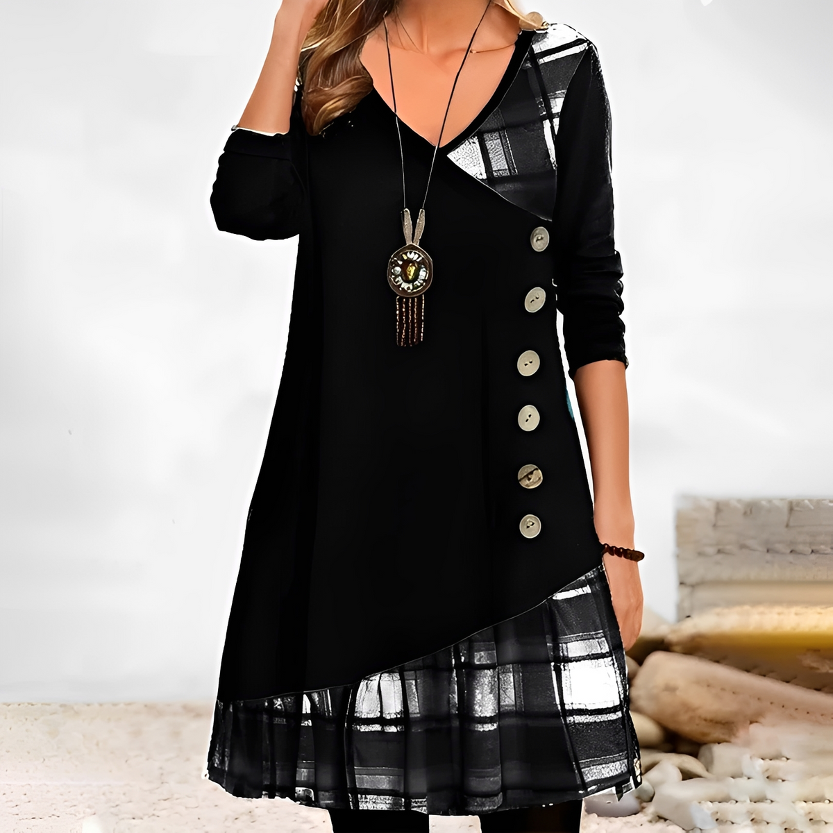 Shawnee - Stylish and cozy long-sleeve mini dress