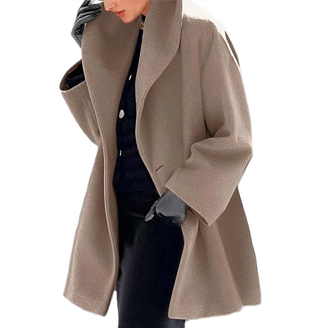 Xaviera - Elegant and warm coat