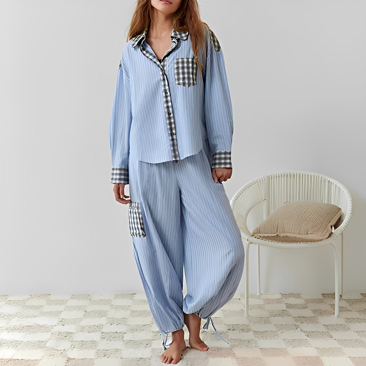 Ellenora - Comfortable and warm pajama set