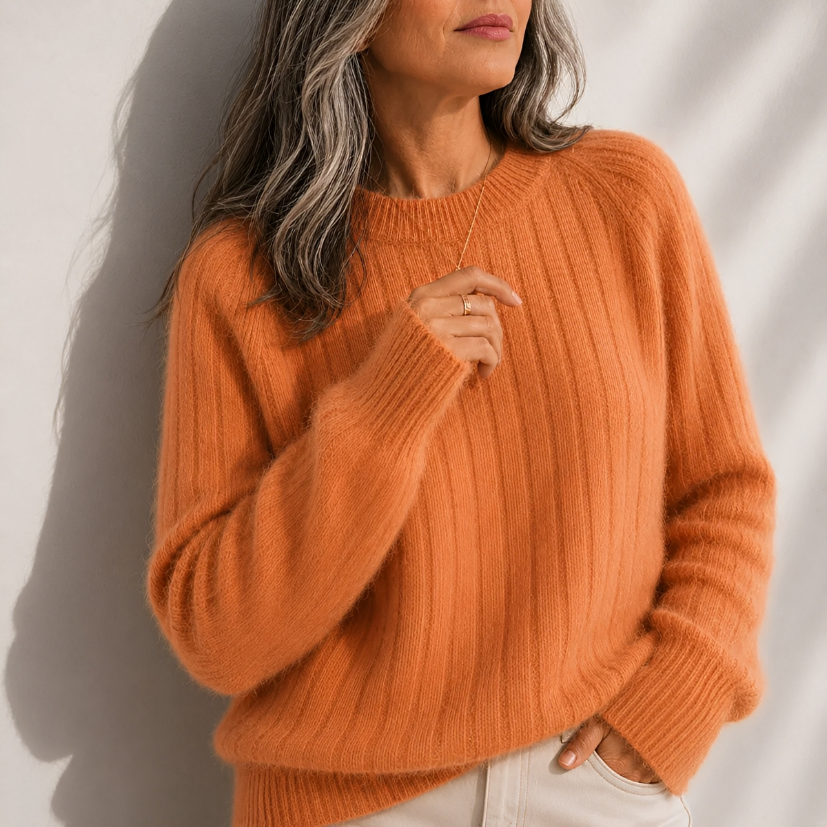 Conie - Elegant and soft sweater