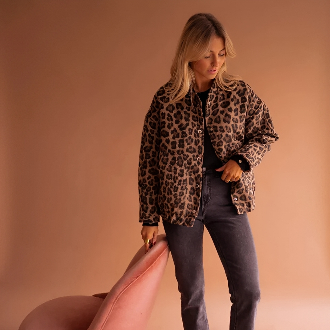 Khemberly - Elegant and warm jacket