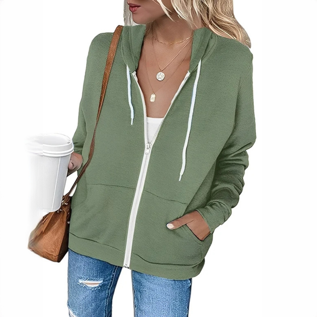 Kassy - Warm and soft hoodie