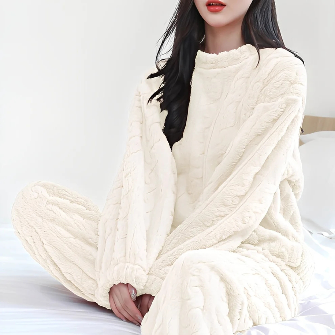 Kilie - Warm nightwear set