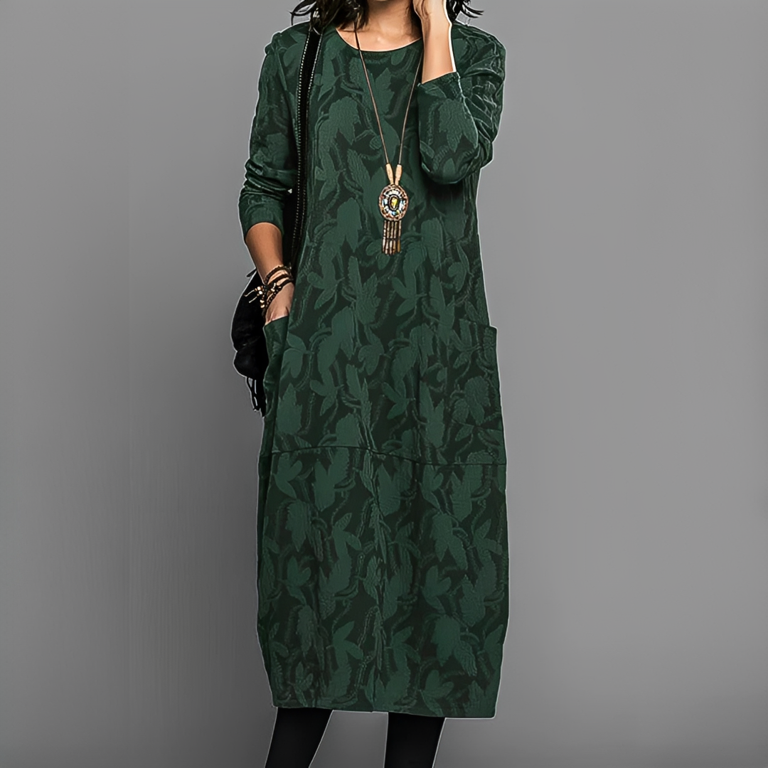 Alisha - Elegant and stylish long-sleeve dress