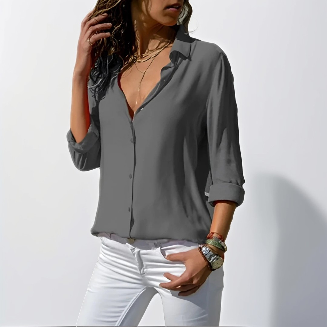 Delilah - Elegant blouse with long sleeves
