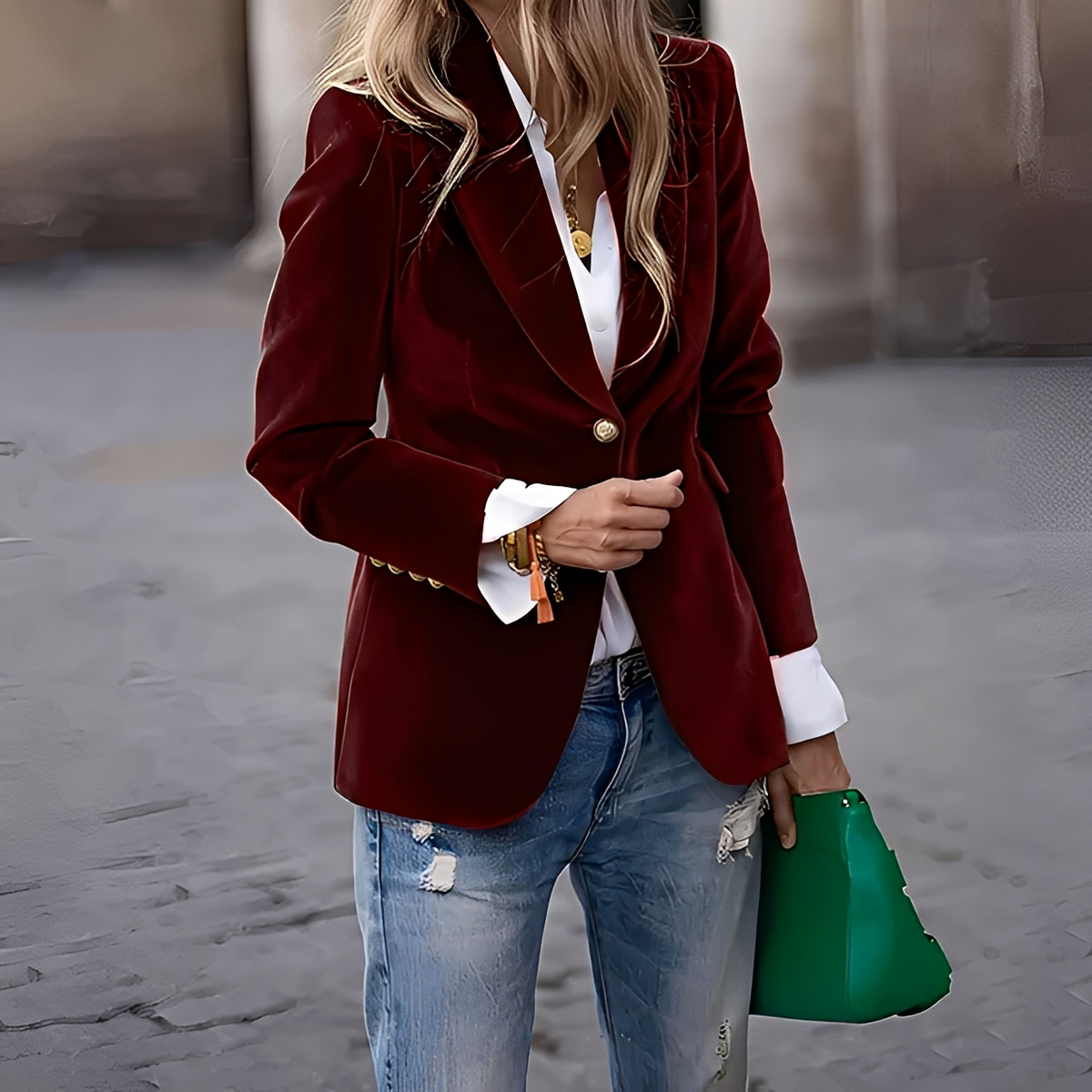Alesia - Elegant and warm blazer