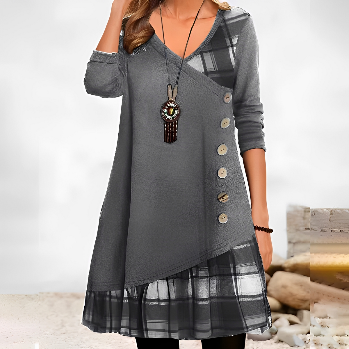 Shawnee - Stylish and cozy long-sleeve mini dress