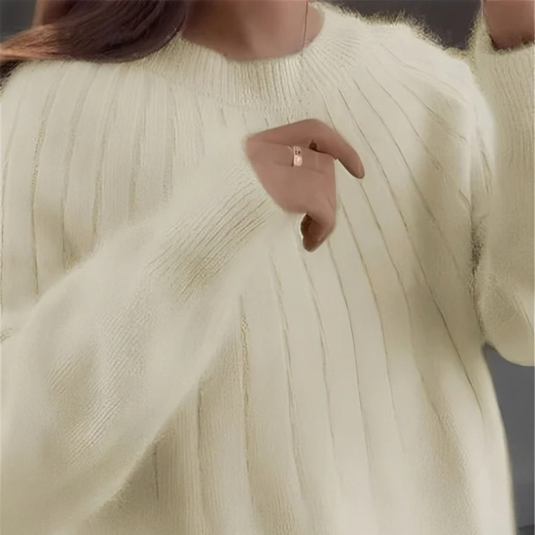 Josslyn - Elegant and warm sweater