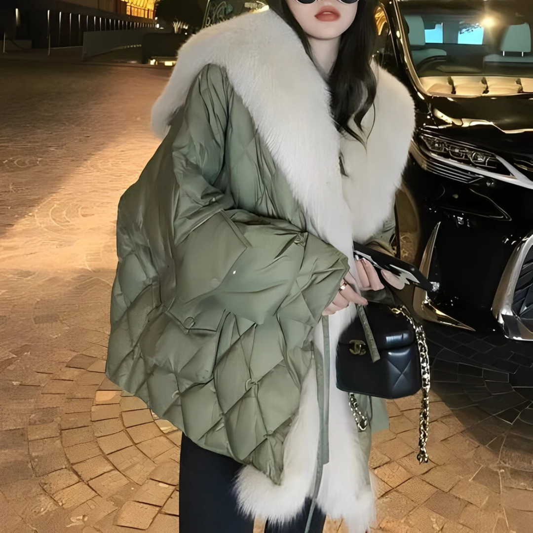 Marjorie - Modern and warm coat