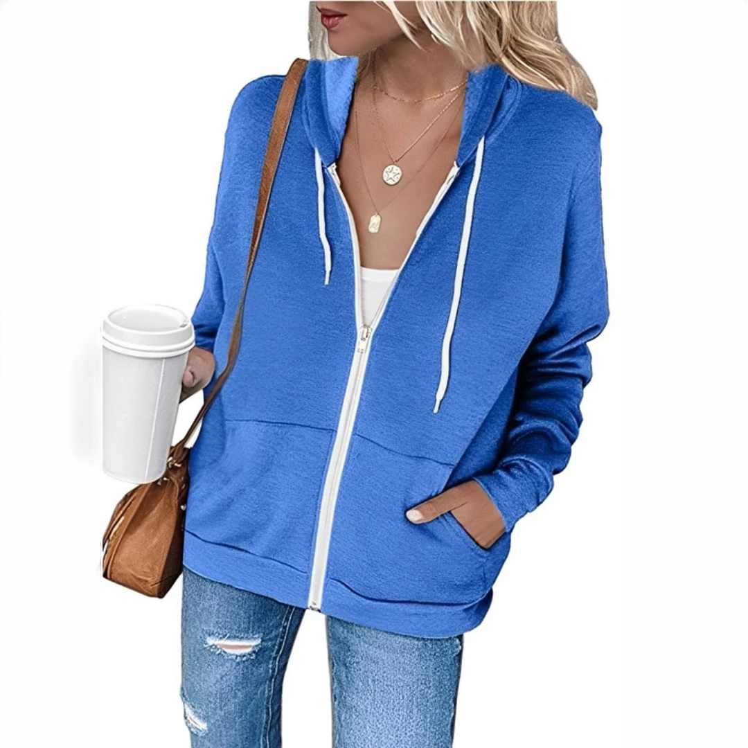 Kassy - Warm and soft hoodie