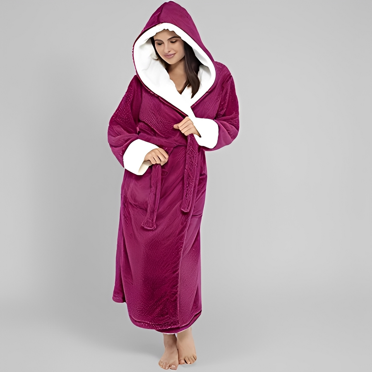 Carleta - Soft and elegant hooded robe