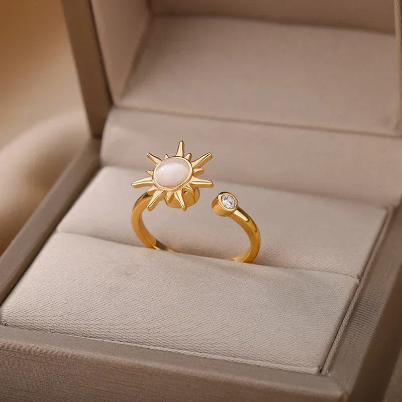 Helia – Rotating and Relaxing Solar Ring