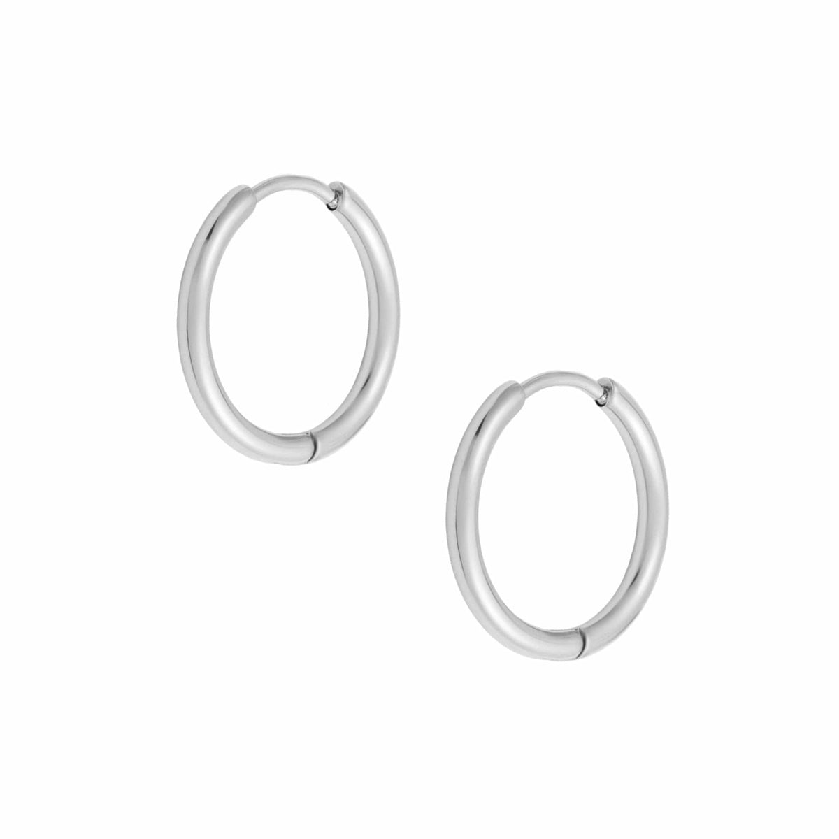 Celia – Elegant golden hoops