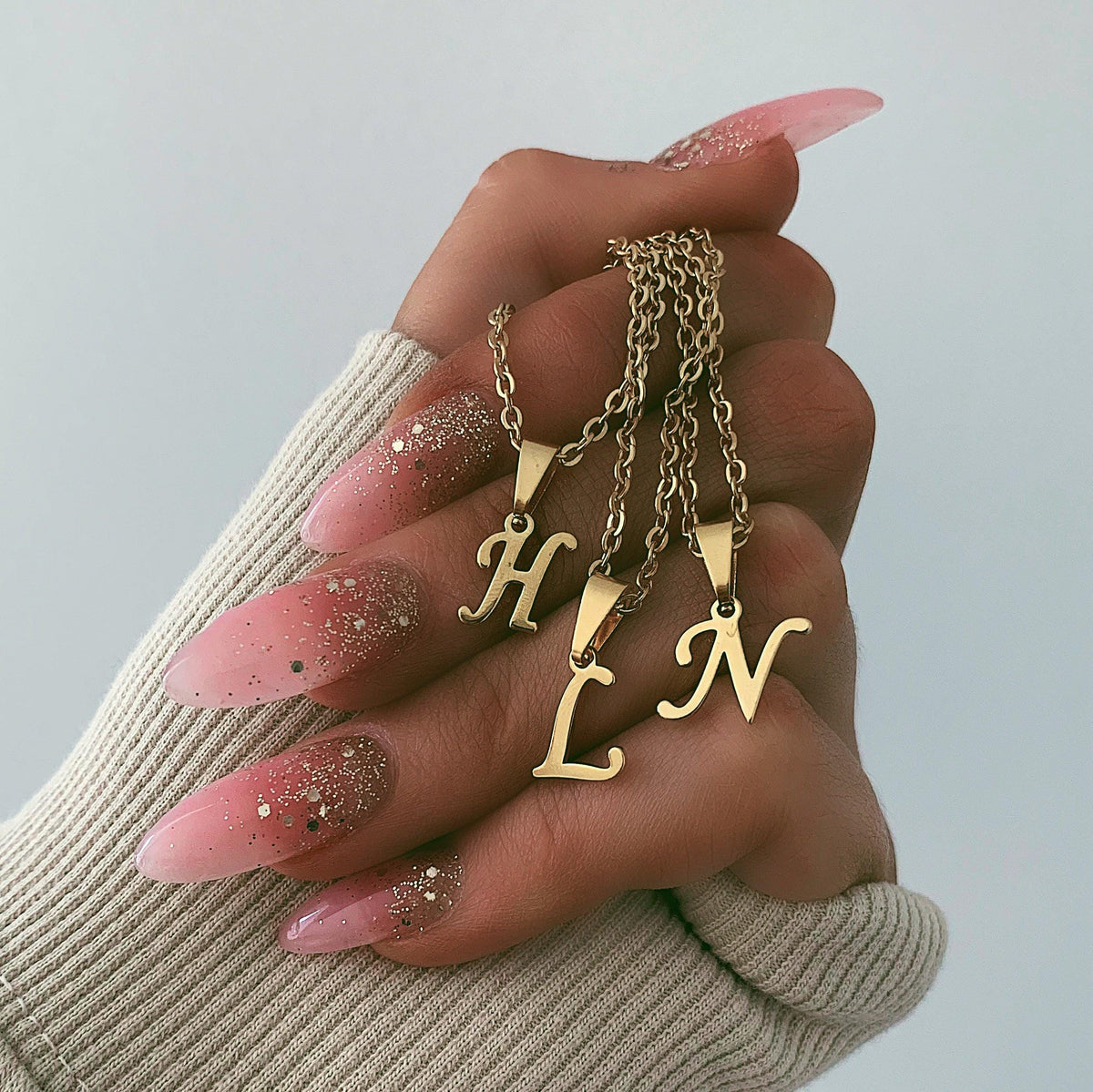 Alessia – Initial Necklace 26 Letters
