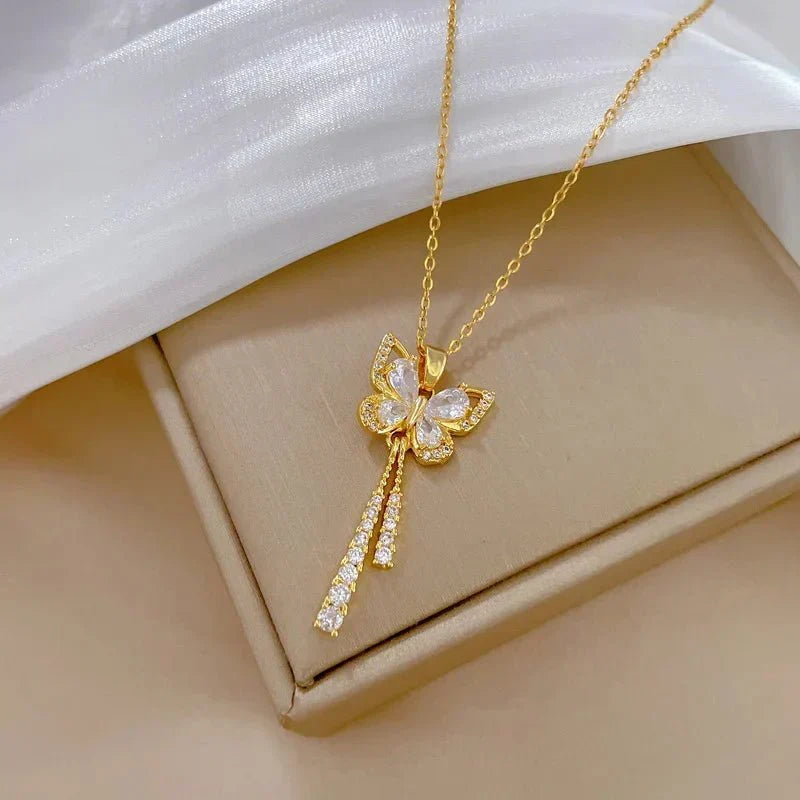 Avie – Brilliant Butterfly Necklace