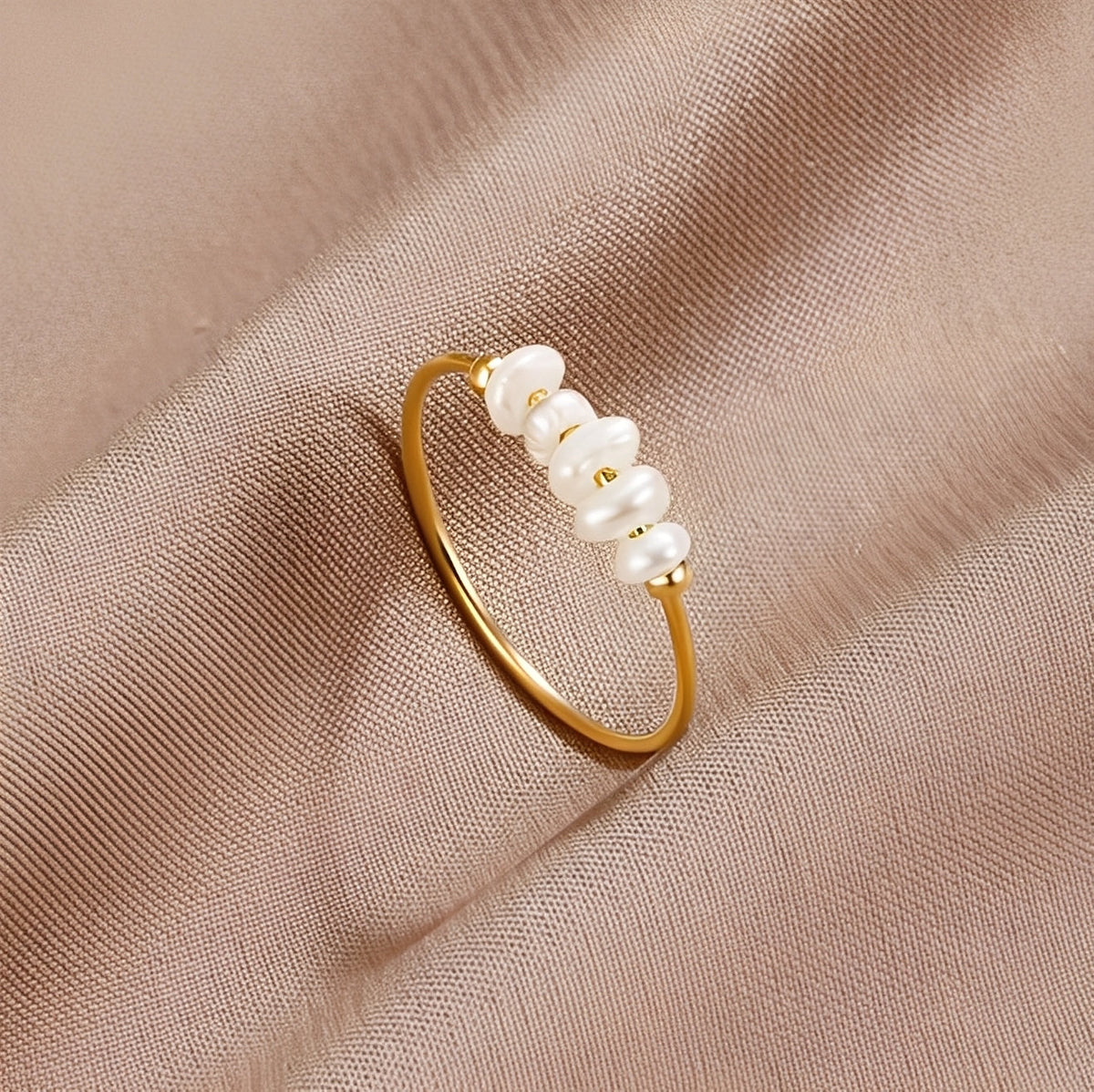 Maelia – Classic Freshwater Pearl Ring