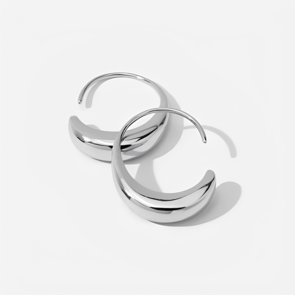 Classic drop earrings - Vintage golden hoop earring