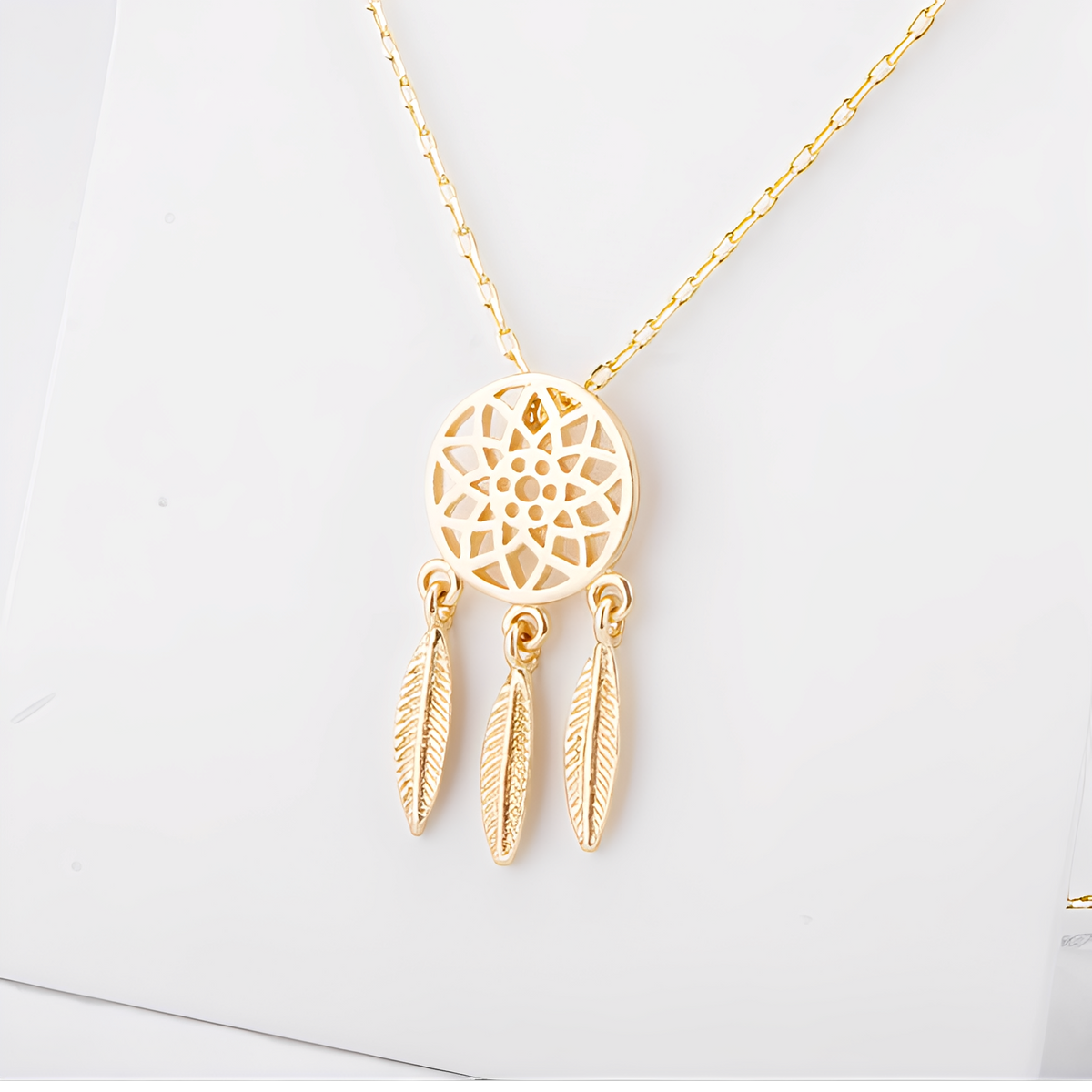 Aiyana – Spiritual Dreamcatcher Necklace