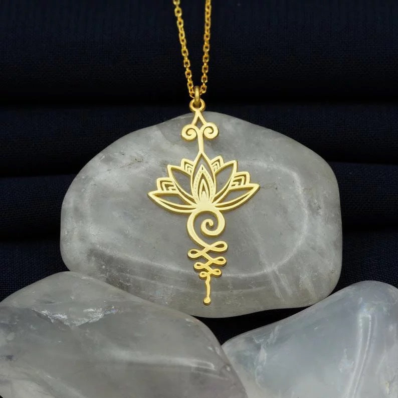 Lysia – Lotus Brightness Necklace