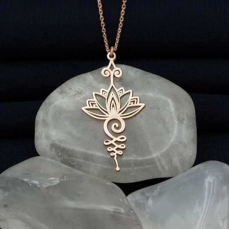 Lysia – Lotus Brightness Necklace