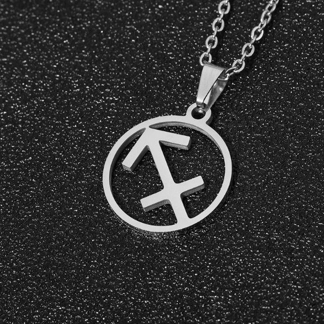 Astra – Zodiac necklace with pendant of 12 constellations