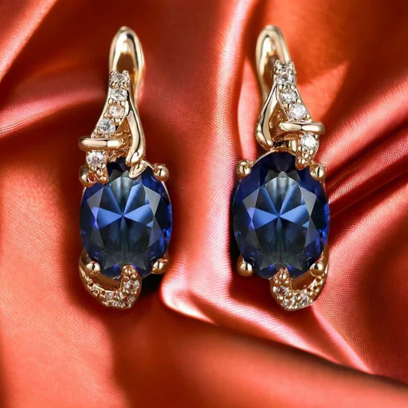 Rania – Golden Earrings Royale Night