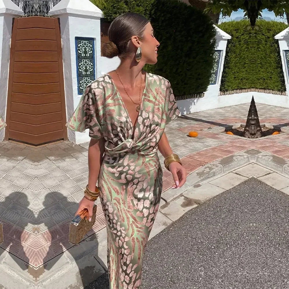Cosima - Dress with V-Neck