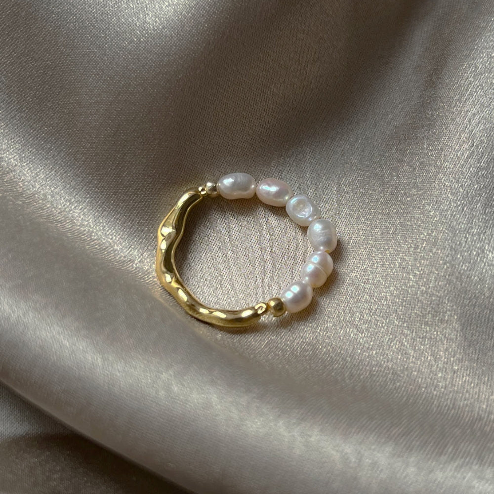 Jane - Duality Ring Gold and Pearls