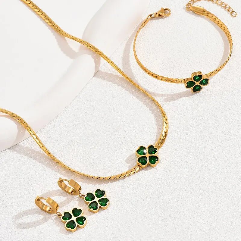 Esme – Emerald Four Leaf Clover Set