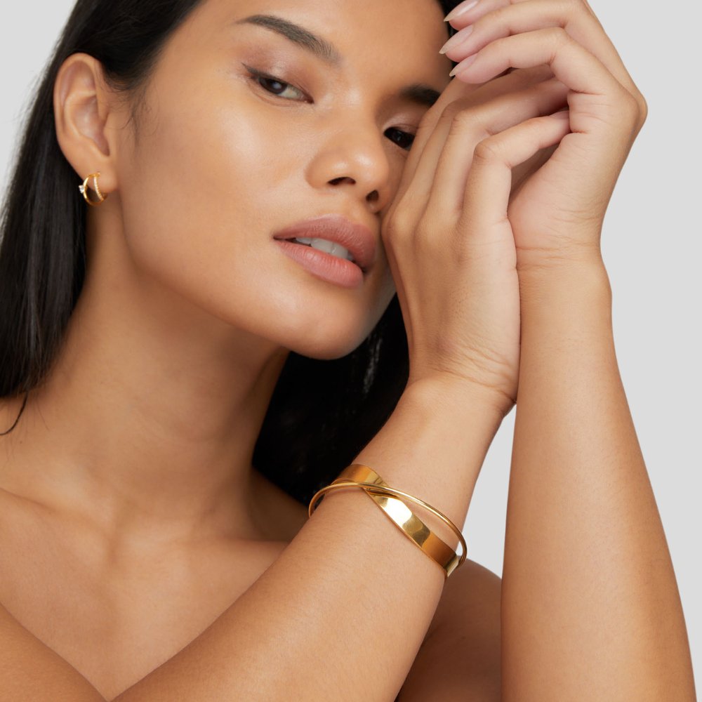 Eve – Exclusive Gold Bracelet