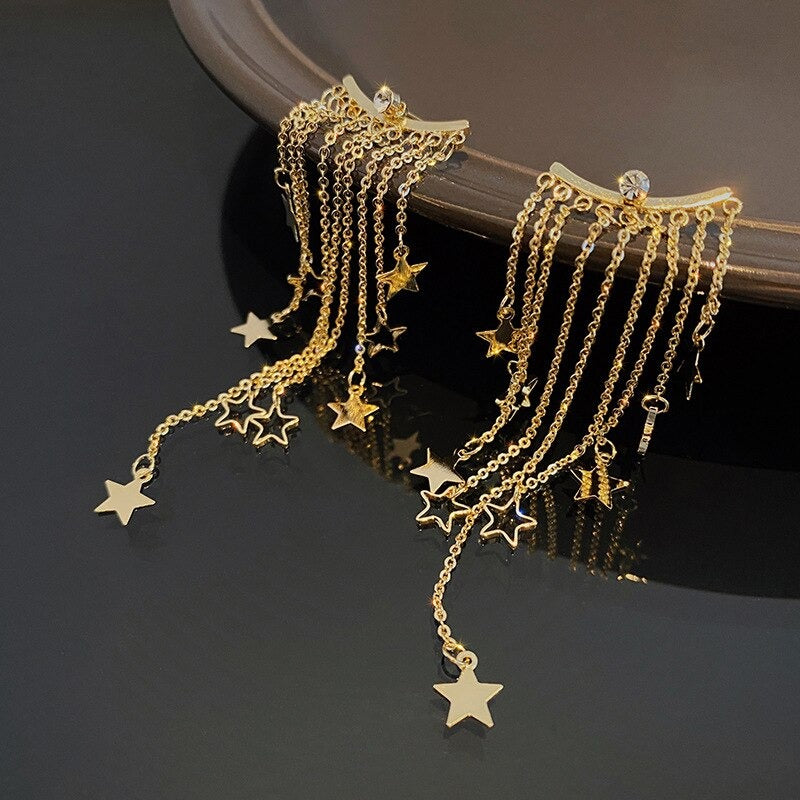 Valerie – Hanging star earrings with fringes